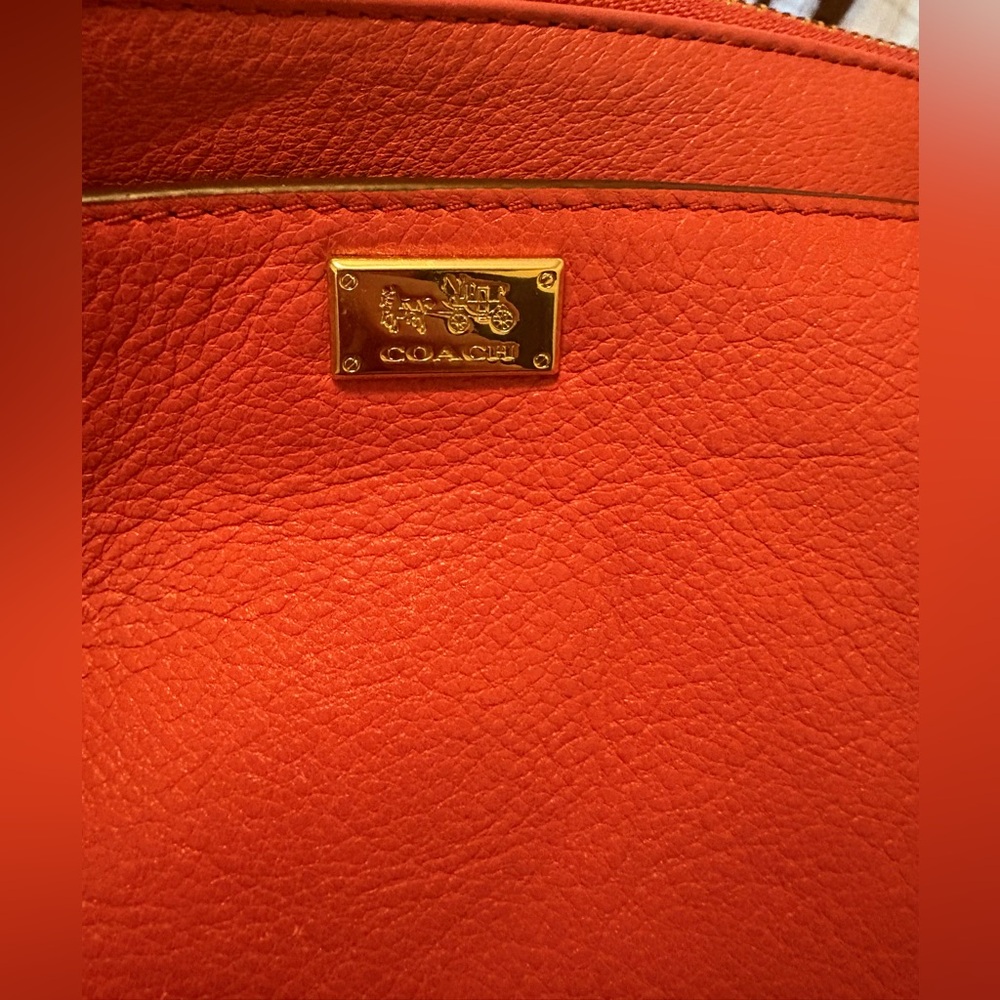 Coach Madison leather East West swingpack pink crossbody Loganberry bag Purse - Picture 8 of 8